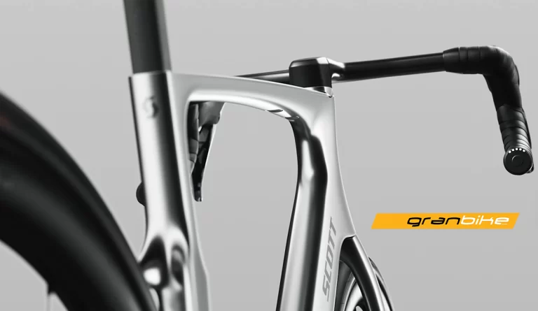 Nuova Scott Fastlane la bici da strada elettrica con l’aspetto e il peso di una muscolare!