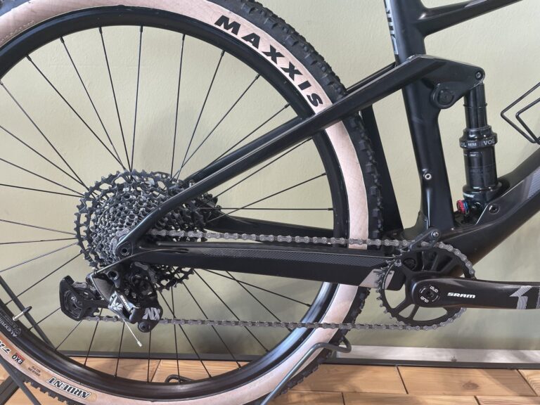 BMC Fourstroke 01 Three