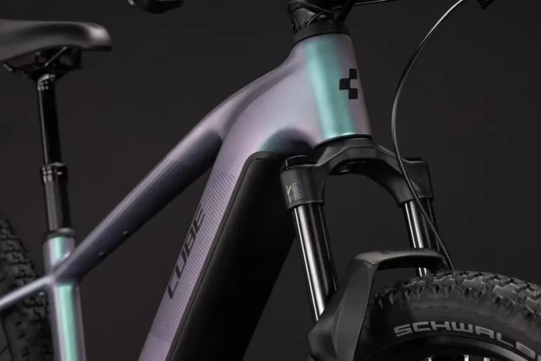 Cube Reaction Hybrid Pro 800 polarlight´n´black