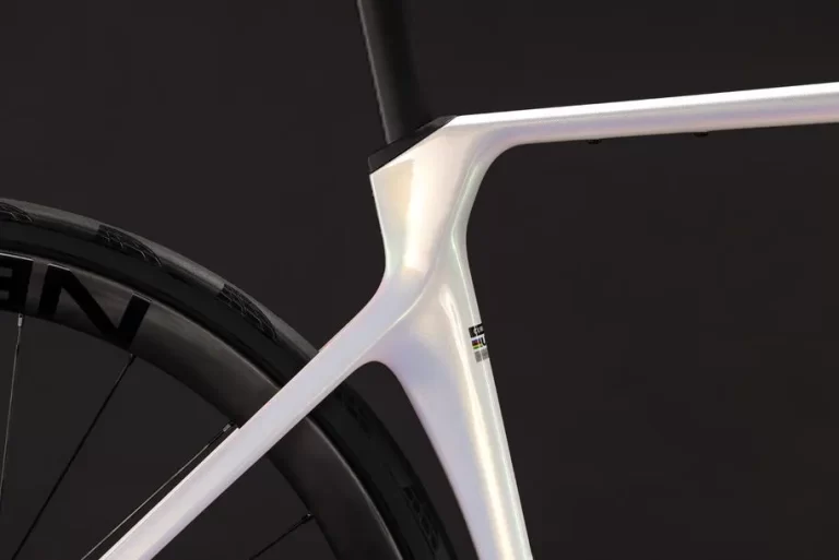 Cube Agree C:62 SLX unicorn´n´pink
